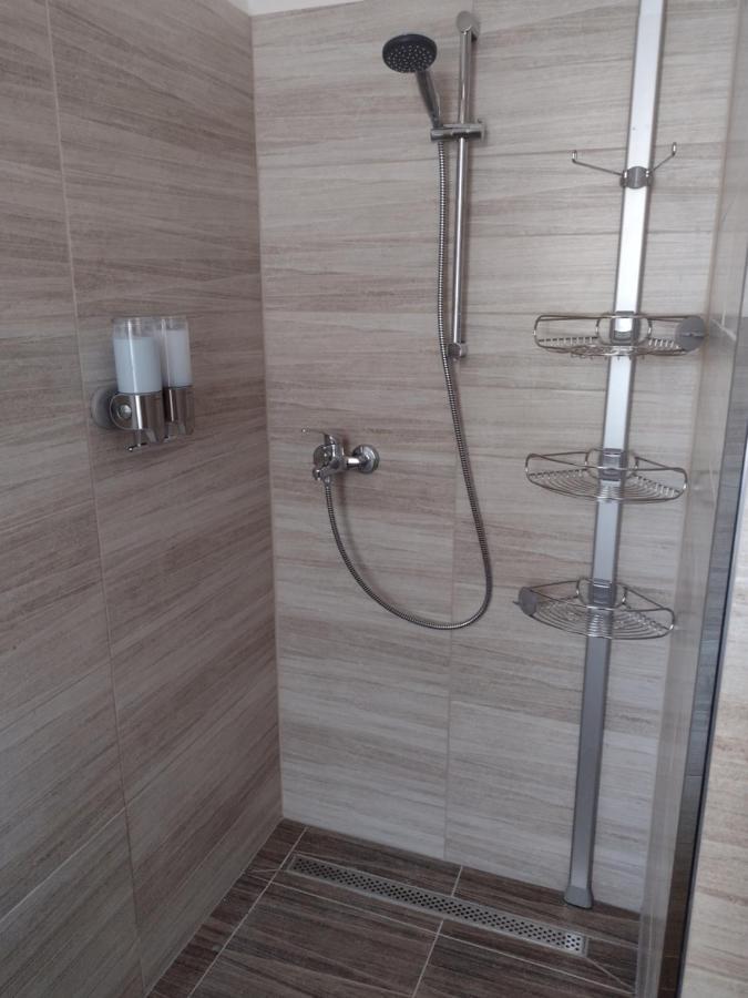 Bara Haz Villa Tvrdosovce Luaran gambar